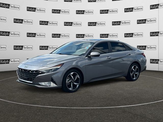 2022 Hyundai Elantra Limited