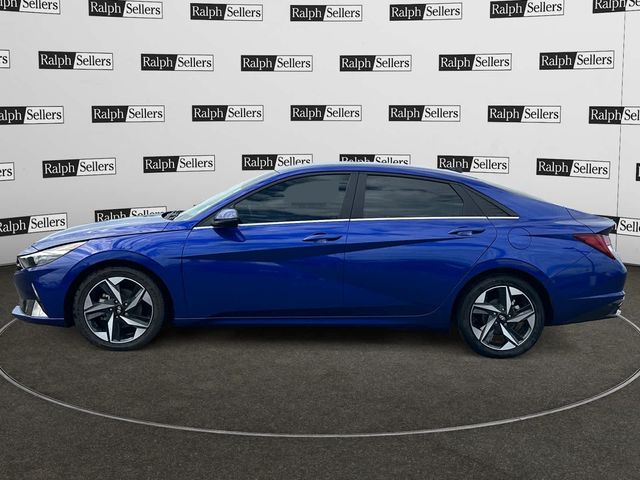 2022 Hyundai Elantra Limited