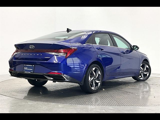 2022 Hyundai Elantra Limited