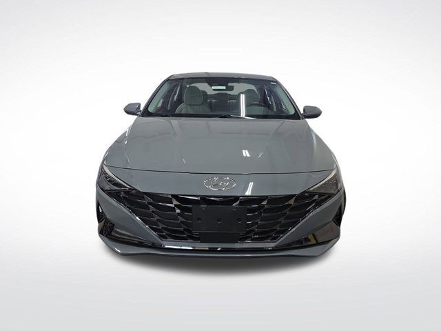 2022 Hyundai Elantra Limited