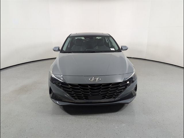 2022 Hyundai Elantra Limited