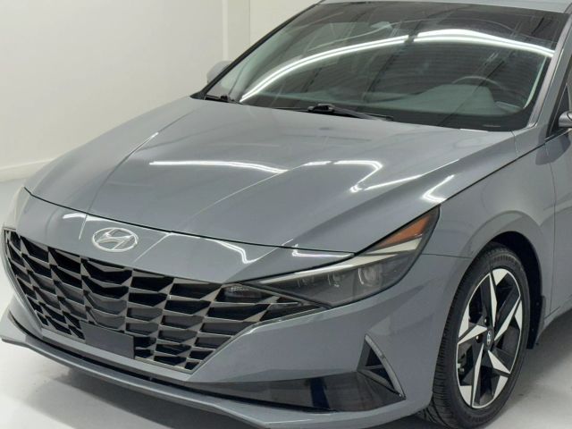 2022 Hyundai Elantra Limited