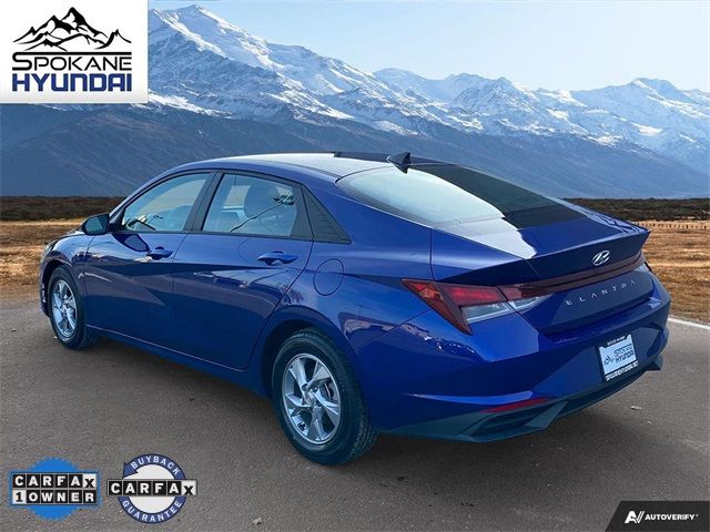 2022 Hyundai Elantra SE