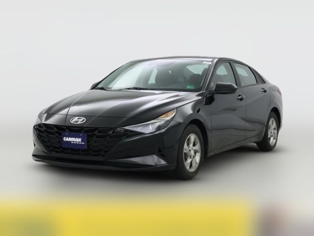 2022 Hyundai Elantra SE