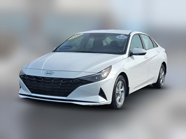 2022 Hyundai Elantra SE