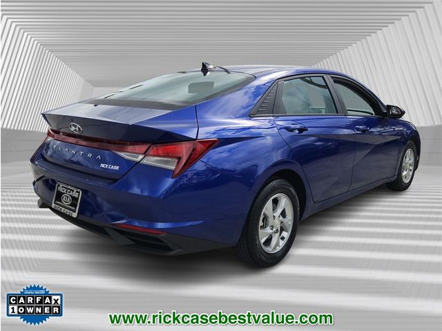 2022 Hyundai Elantra SE