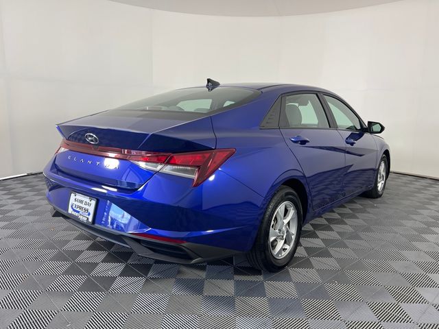 2022 Hyundai Elantra SE