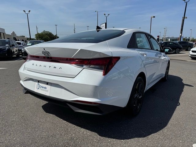 2022 Hyundai Elantra SEL