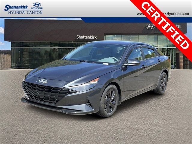 2022 Hyundai Elantra SEL