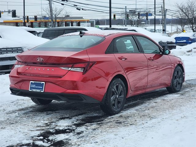 2022 Hyundai Elantra SEL