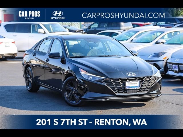 2022 Hyundai Elantra SEL