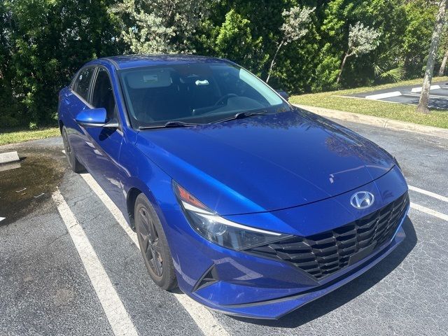 2022 Hyundai Elantra SEL