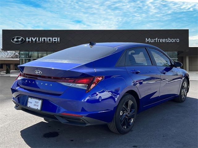 2022 Hyundai Elantra SEL