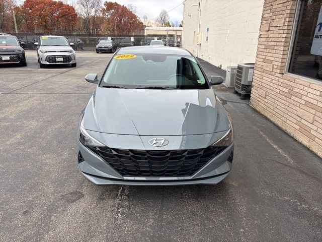 2022 Hyundai Elantra SEL