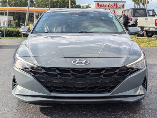 2022 Hyundai Elantra SEL