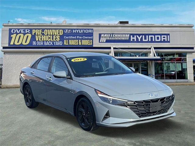 2022 Hyundai Elantra SEL