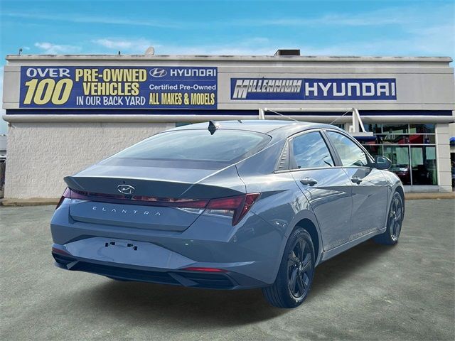 2022 Hyundai Elantra SEL