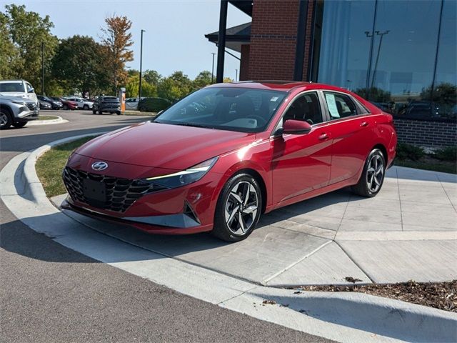 2022 Hyundai Elantra SEL