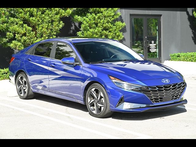 2022 Hyundai Elantra SEL