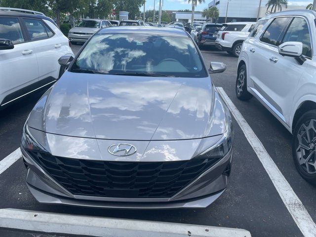 2022 Hyundai Elantra SEL