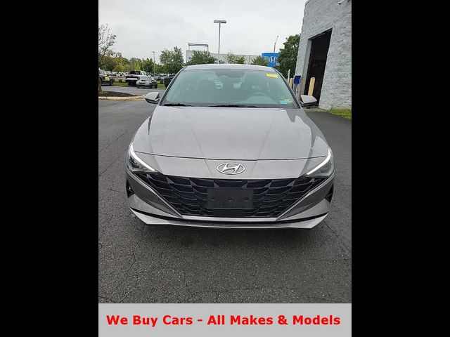 2022 Hyundai Elantra SEL