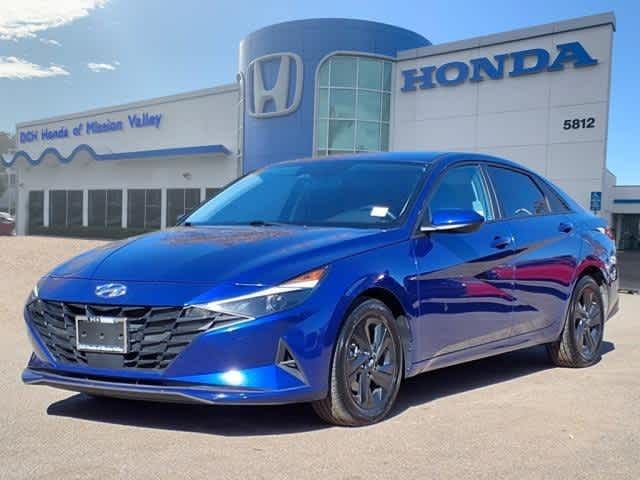 2022 Hyundai Elantra SEL