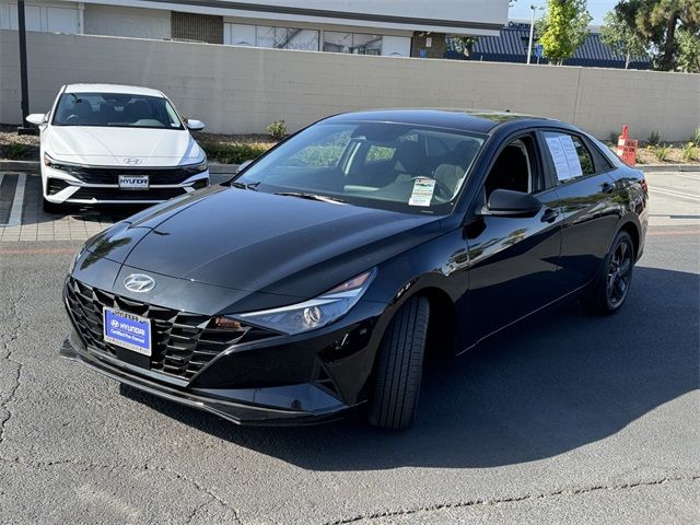 2022 Hyundai Elantra SEL