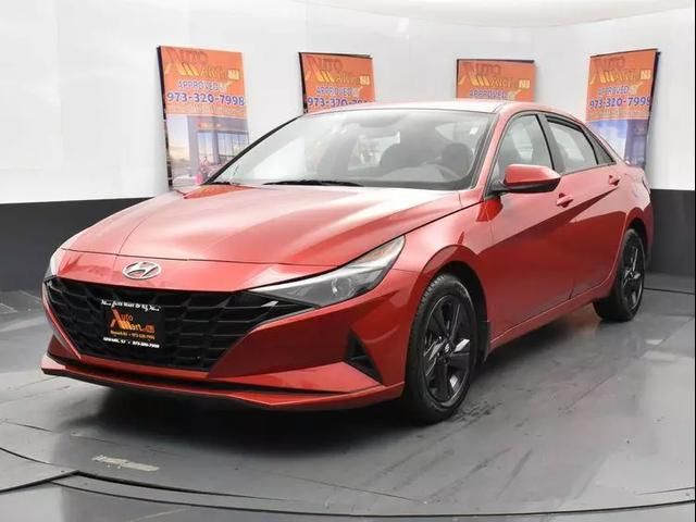 2022 Hyundai Elantra SEL