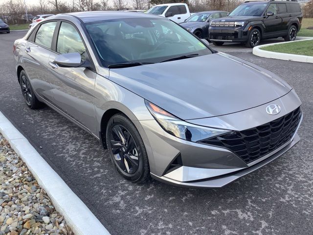 2022 Hyundai Elantra Hybrid Blue