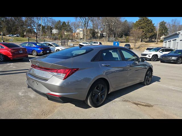 2022 Hyundai Elantra Hybrid Blue