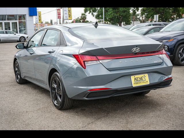 2022 Hyundai Elantra Hybrid Blue