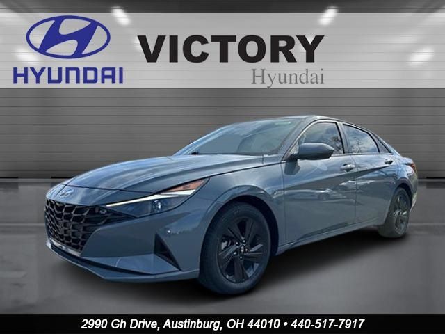 2022 Hyundai Elantra Hybrid Blue