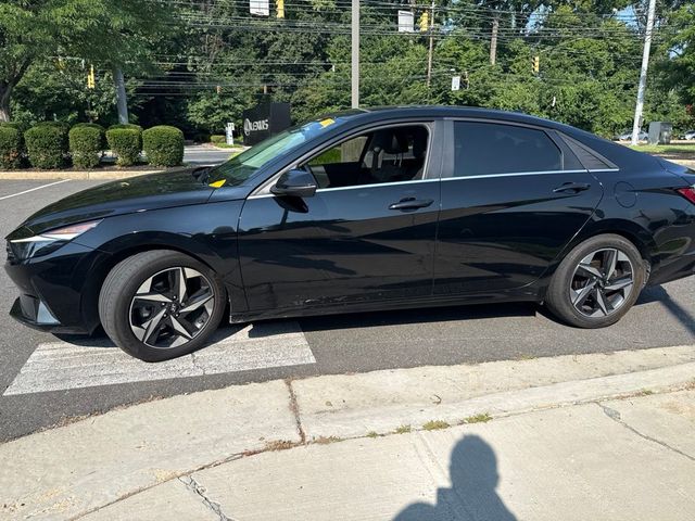 2022 Hyundai Elantra Hybrid Limited