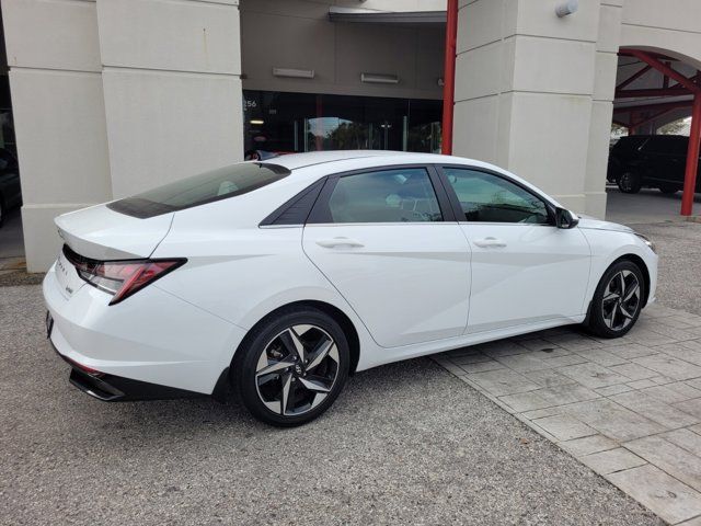 2022 Hyundai Elantra Hybrid Limited