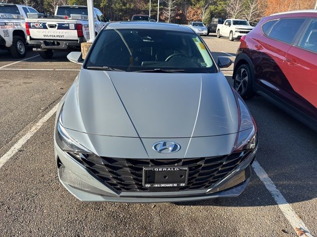 2022 Hyundai Elantra Hybrid Limited