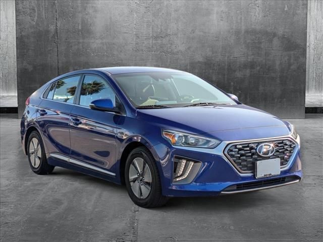 2022 Hyundai Ioniq Hybrid SE