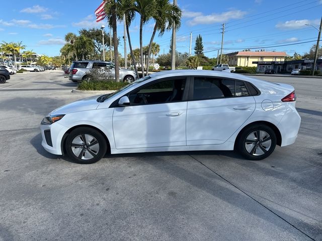 2022 Hyundai Ioniq Hybrid Blue