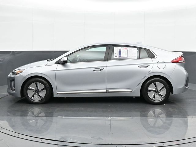 2022 Hyundai Ioniq Hybrid SE