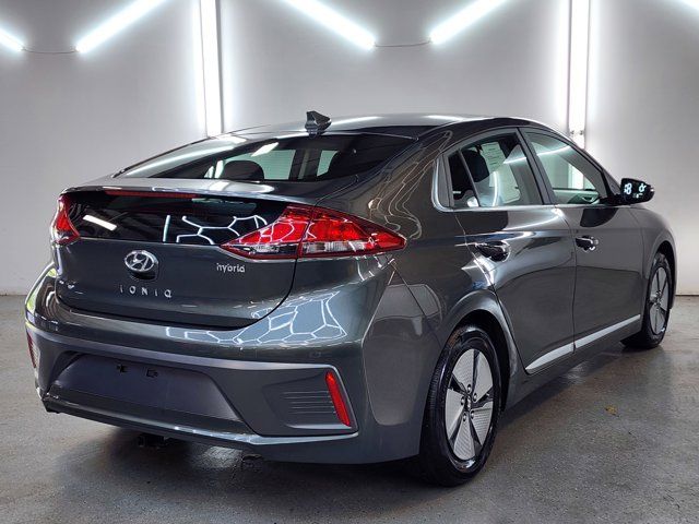 2022 Hyundai Ioniq Hybrid SE