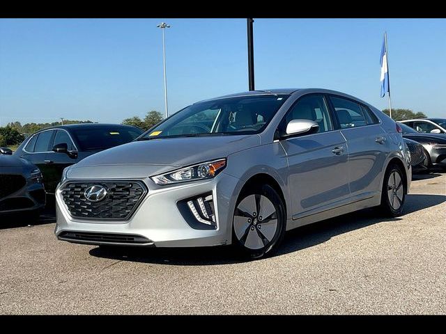 2022 Hyundai Ioniq Hybrid SE