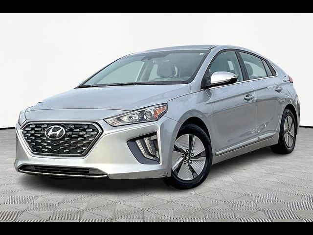 2022 Hyundai Ioniq Hybrid SE