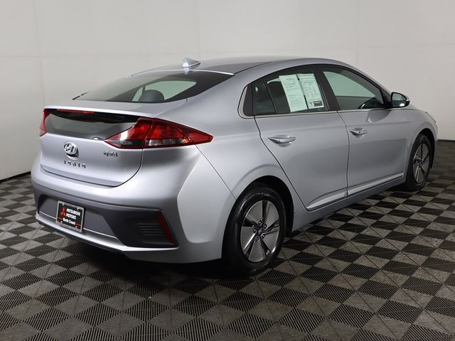 2022 Hyundai Ioniq Hybrid SE