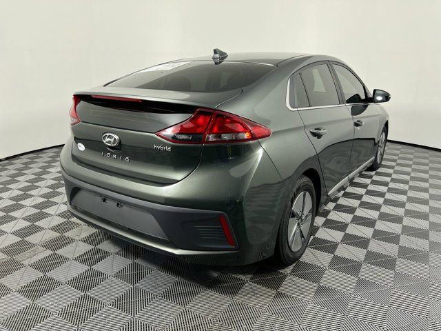 2022 Hyundai Ioniq Hybrid SE