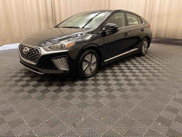 2022 Hyundai Ioniq Hybrid SE