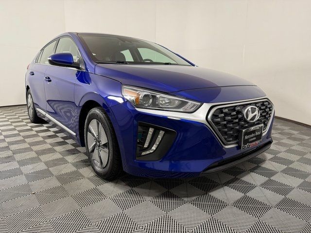 2022 Hyundai Ioniq Hybrid SE