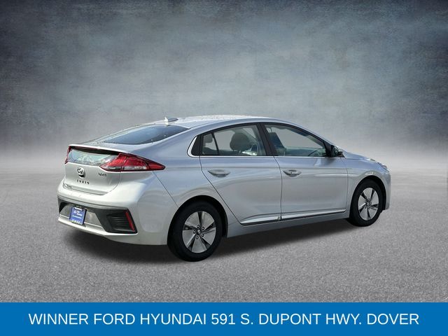 2022 Hyundai Ioniq Hybrid SE