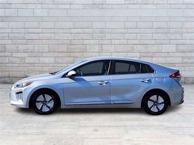 2022 Hyundai Ioniq Hybrid SE