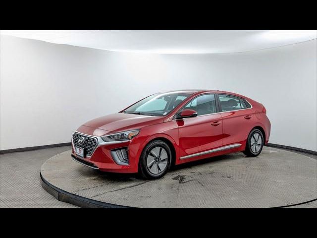 2022 Hyundai Ioniq Hybrid SE