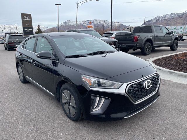 2022 Hyundai Ioniq Hybrid SE