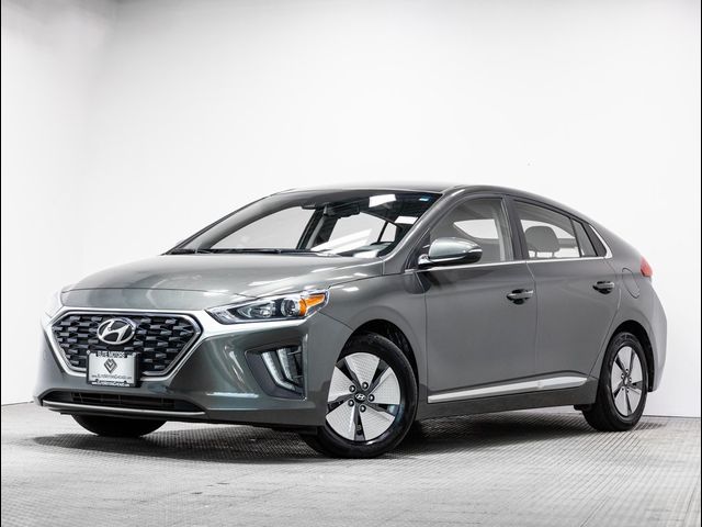 2022 Hyundai Ioniq Hybrid SE